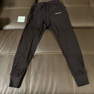 Alphalete Premium V2 Jogger - Blackout